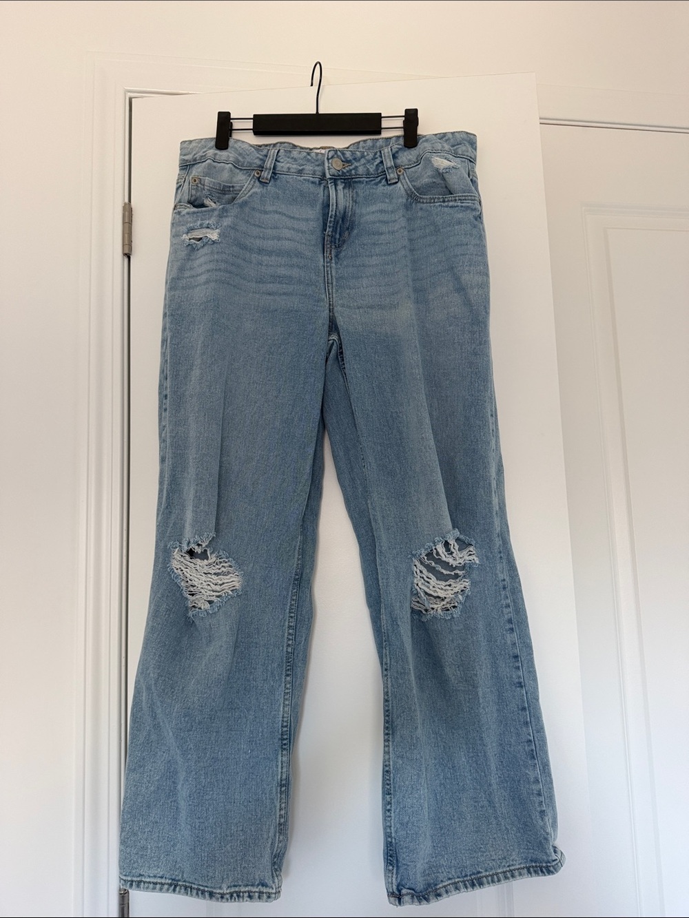 AÉROPOSTALE Low Rise Baggy Jeans